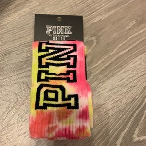 VS PINK TYE DYE SOCKS